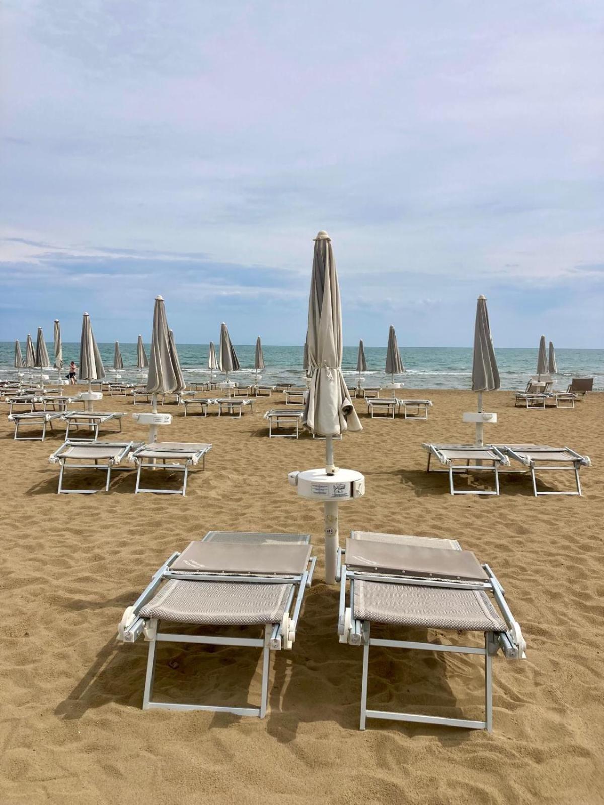 Hotel Ivana Lido di Jesolo Dış mekan fotoğraf
